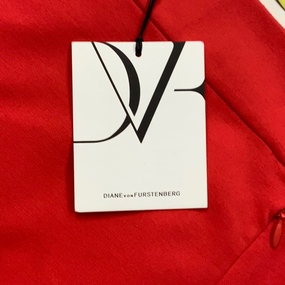 DVF RED lined NWT PENCIL Skirt - Picture 5 of 10